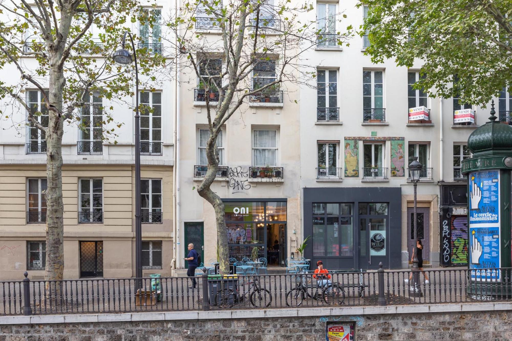 Veeve - Flowers In Saint-Martin Paris Exterior photo